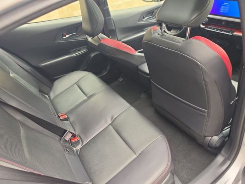 Used 2024 Toyota Prius Prime FWD image 22