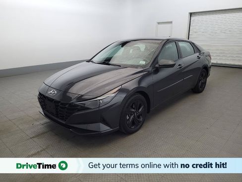 Used 2022 Hyundai Elantra SEL w/ Cargo Package FWD image 1