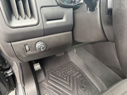 Certified 2022 Chevrolet Colorado LT w/ LT Convenience Package image 22