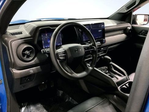 Used 2023 Chevrolet Colorado Trail Boss w/ Advanced Trailering Package image 14