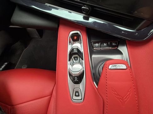 Used 2023 Chevrolet Corvette Stingray Preferred Cpe w/ Z51 Performance Package RWD image 25
