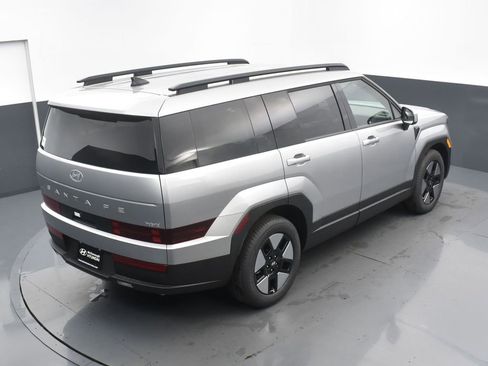 Used 2025 Hyundai Santa Fe SEL image 15