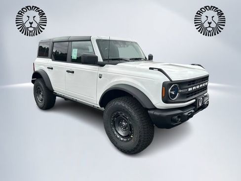 New 2025 Ford Bronco Big Bend w/ Black Diamond Package image 3