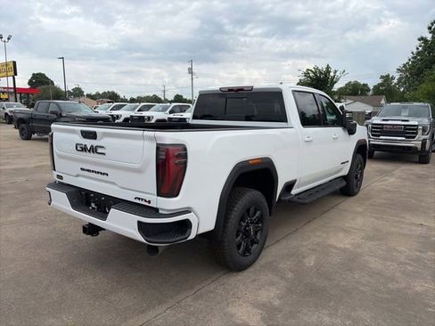New 2026 GMC Sierra 2500 AT4 w/ LPO, Black Badging Package AWD/4WD image 6