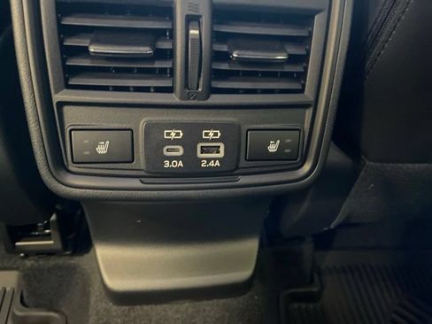 New 2026 Subaru Outback Limited AWD/4WD image 17