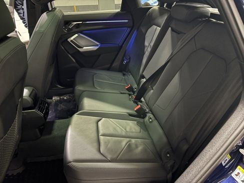 Used 2024 Audi Q3 2.0T Premium Plus w/ Premium Plus Package image 27