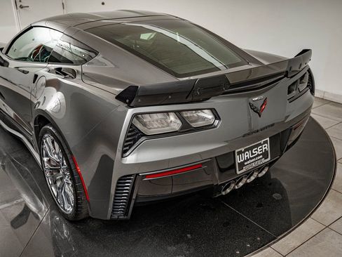 Used 2015 Chevrolet Corvette Z06 image 28