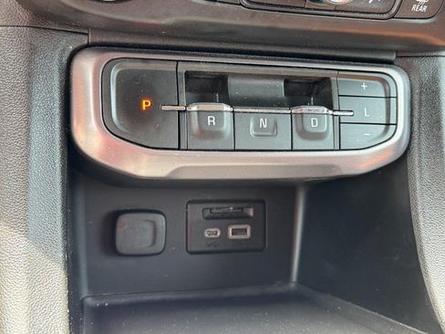 Used 2020 GMC Acadia AT4 w/ Driver Alert Package II AWD/4WD image 20