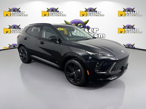 Used 2025 Buick Envision Sport Touring AWD/4WD image 3
