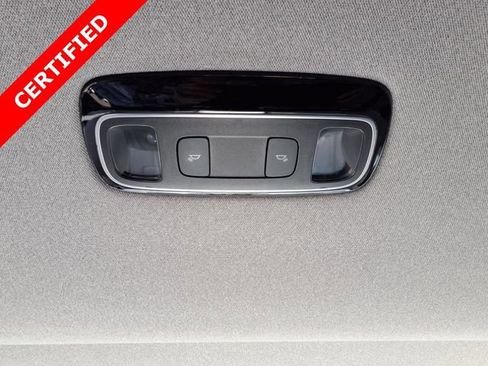 Used 2023 Hyundai Palisade Limited FWD image 21