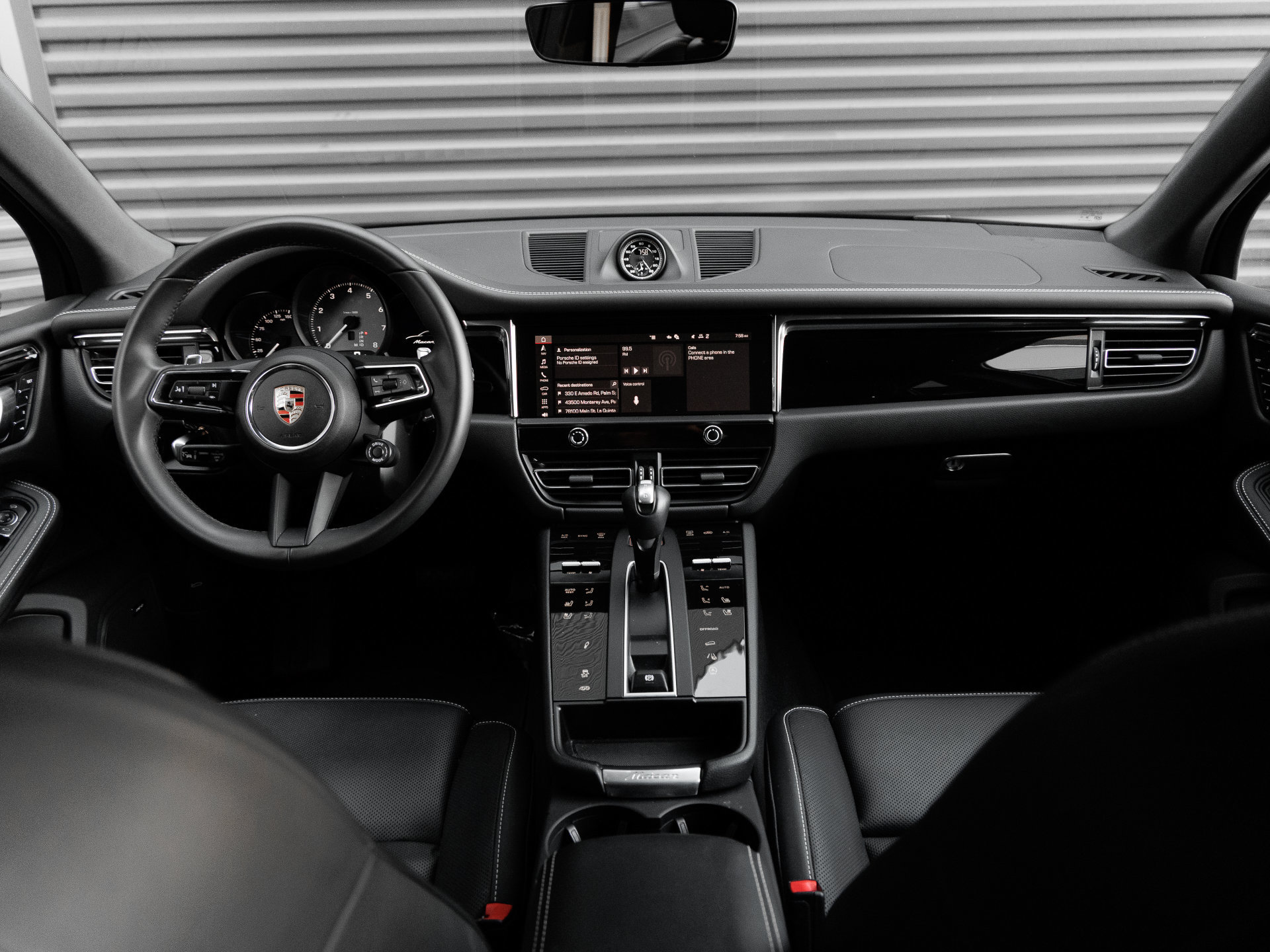 Certified 2026 Porsche Macan S AWD/4WD image 16