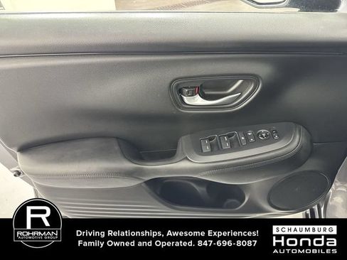 Certified 2025 Honda HR-V LX image 20