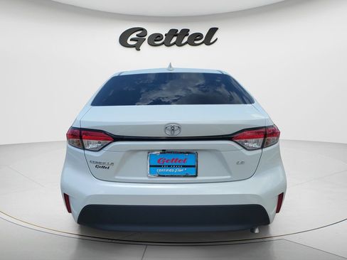 Certified 2025 Toyota Corolla LE FWD image 10