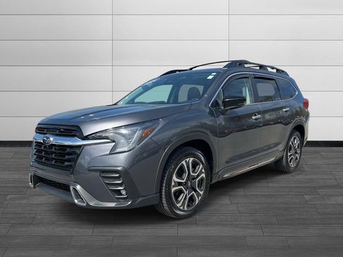 Used 2024 Subaru Ascent Touring AWD/4WD image 7