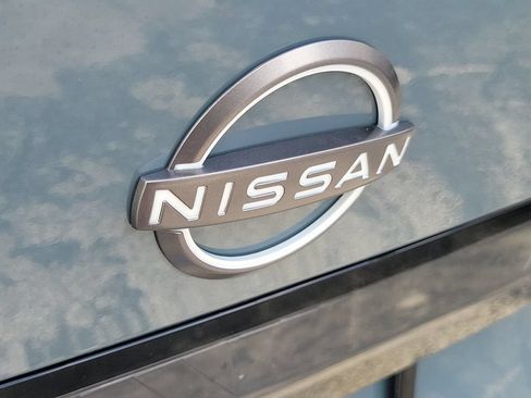New 2026 Nissan Sentra SR w/ Floor Mat Package FWD image 10