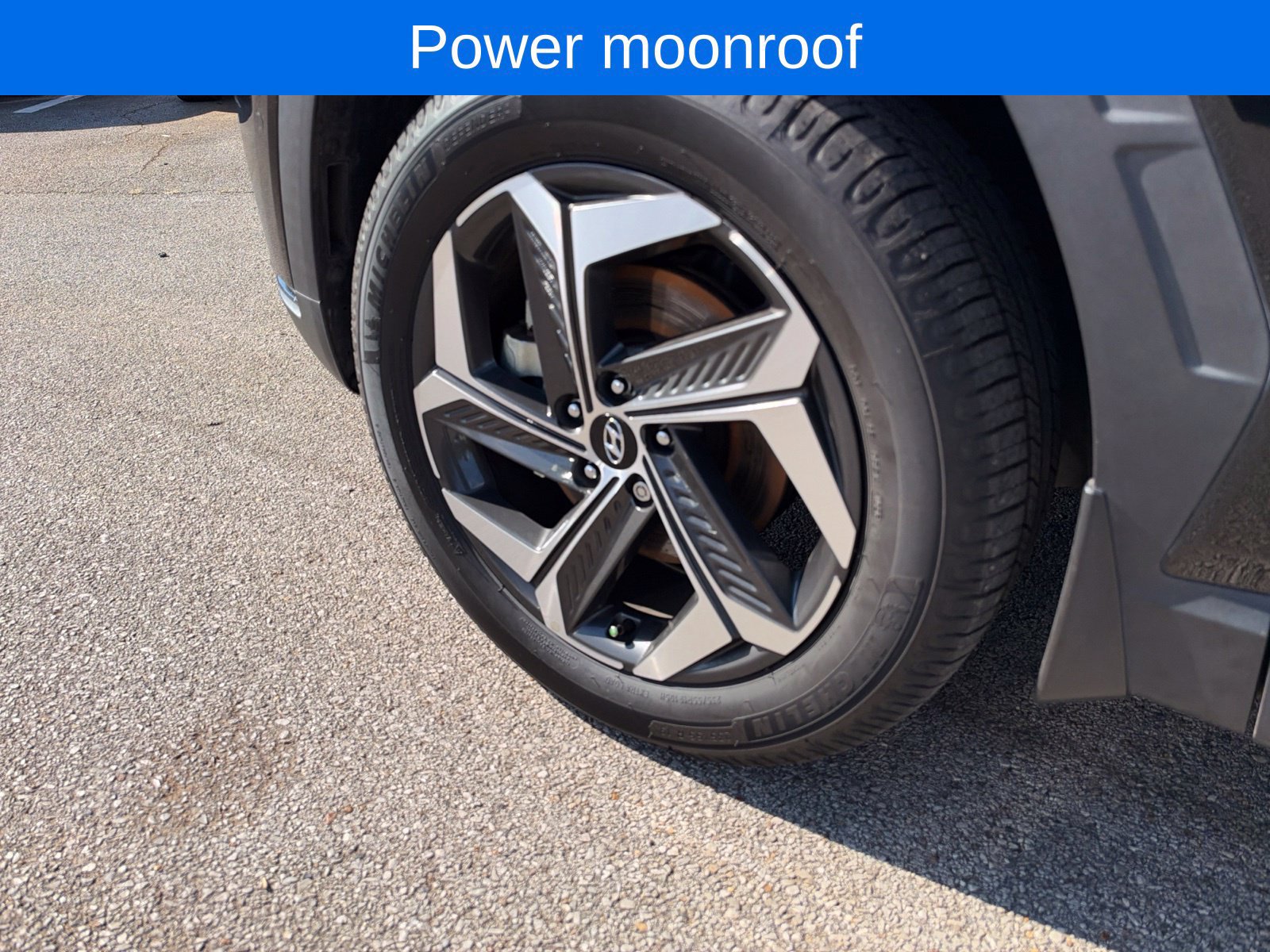 Used 2022 Hyundai Tucson Limited AWD/4WD image 11