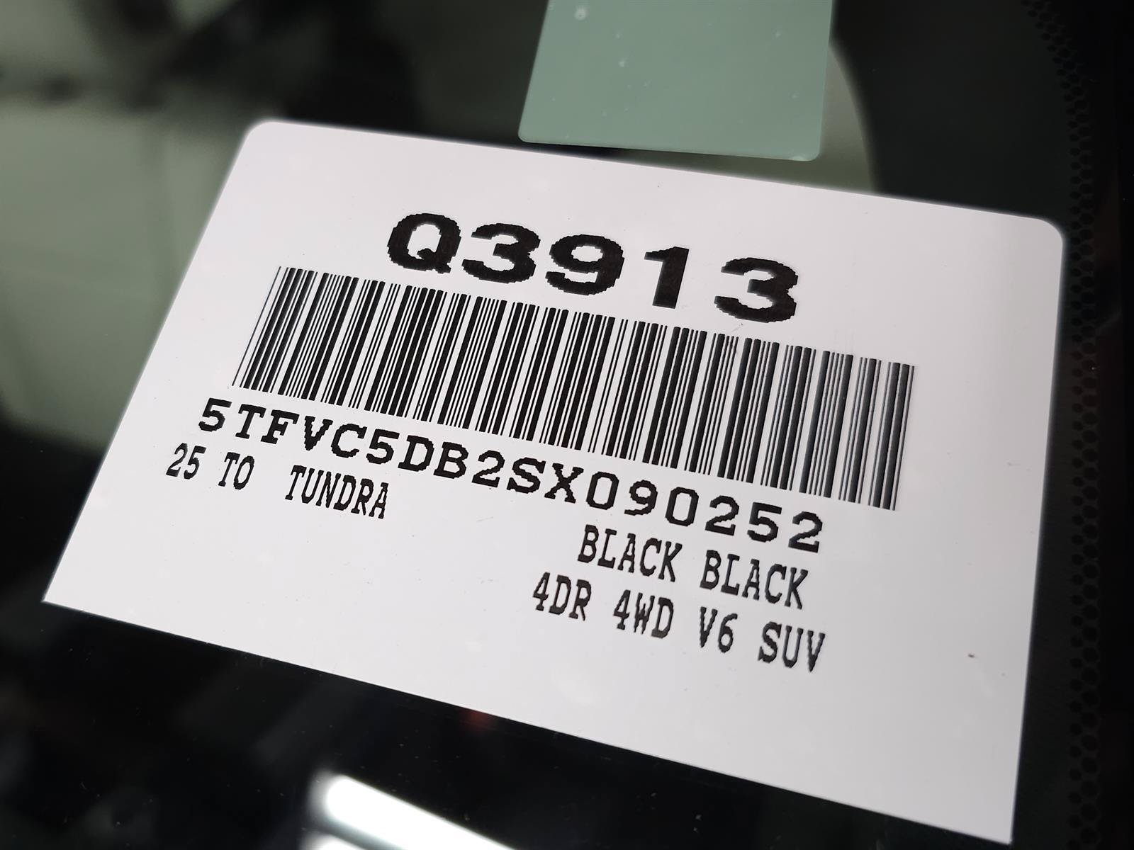 Used 2025 Toyota Tundra Capstone AWD/4WD image 35