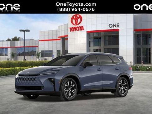 New 2025 Toyota Crown Signia image 3