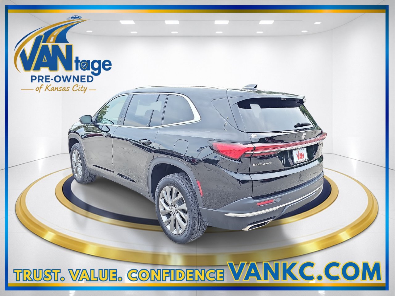Used 2026 Buick Enclave Preferred w/ Power Package FWD image 9