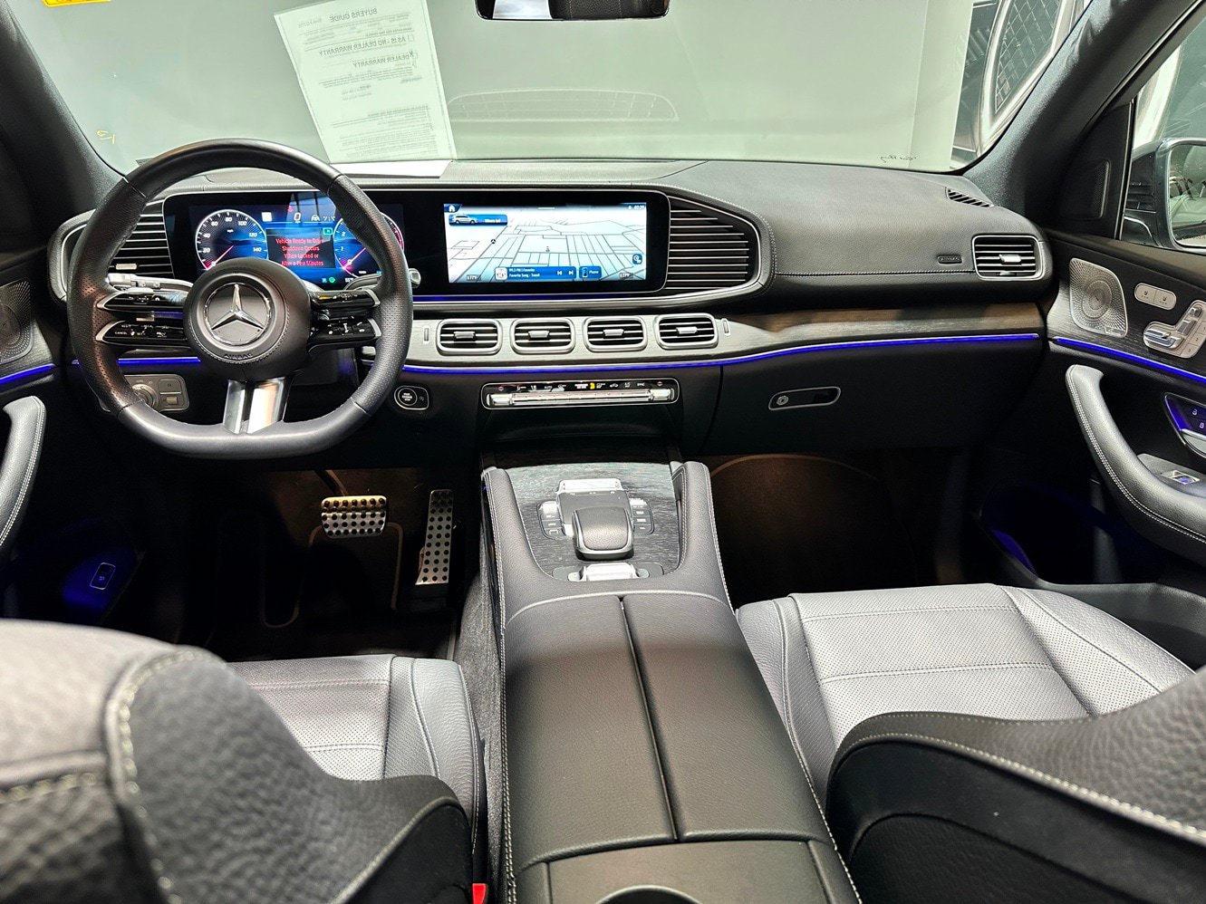 Certified 2025 Mercedes-Benz GLS 450 4MATIC image 9