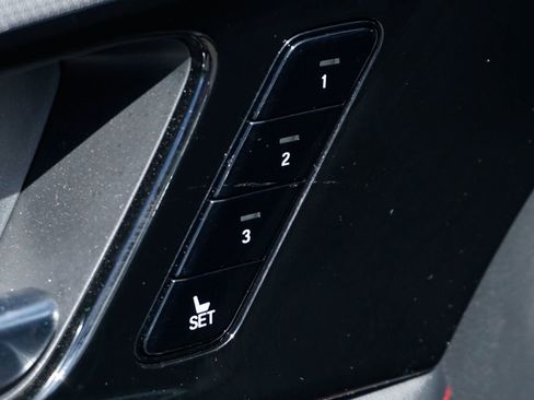 Used 2023 Acura MDX A-Spec image 18