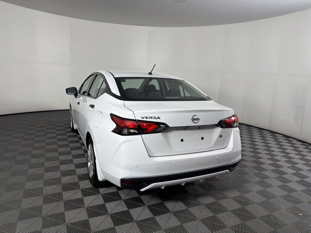 Used 2025 Nissan Versa S w/ Trunk Package FWD image 13