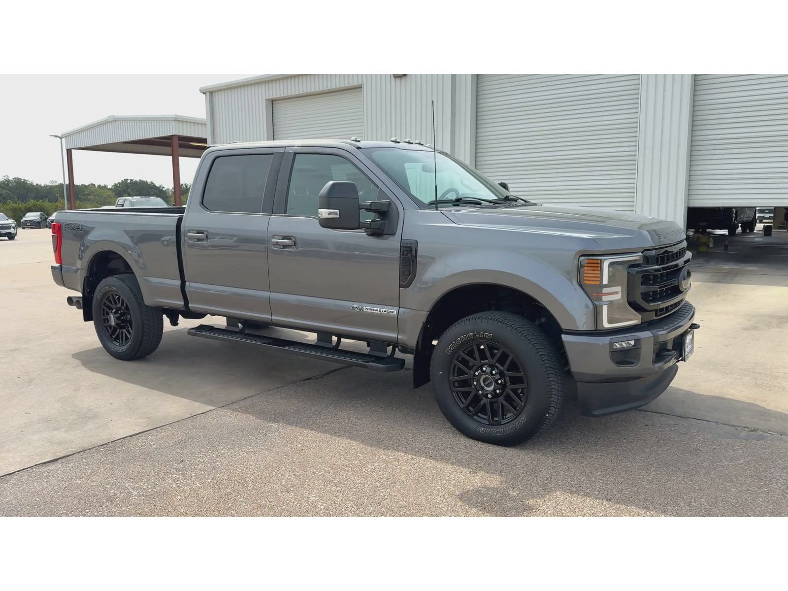 Used 2021 Ford F250 Lariat AWD/4WD image 2