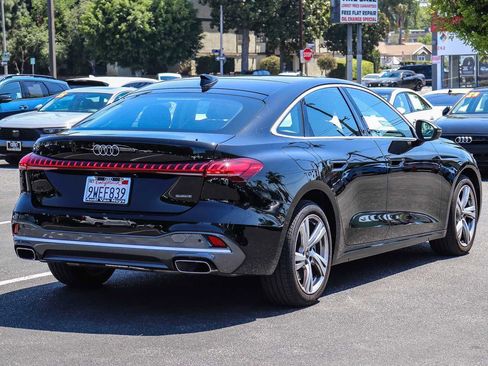 Used 2025 Audi A5 2.0T Premium w/ Convenience Package AWD/4WD image 4