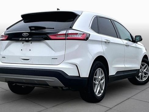 Used 2024 Ford Edge SEL AWD/4WD image 13