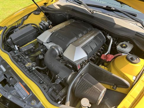 Used 2010 Chevrolet Camaro SS w/ RS Package RWD image 25