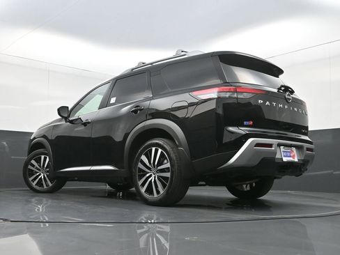Used 2025 Nissan Pathfinder Platinum w/ Cargo Package FWD image 34
