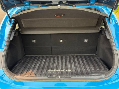 Used 2019 Toyota Corolla SE FWD image 11