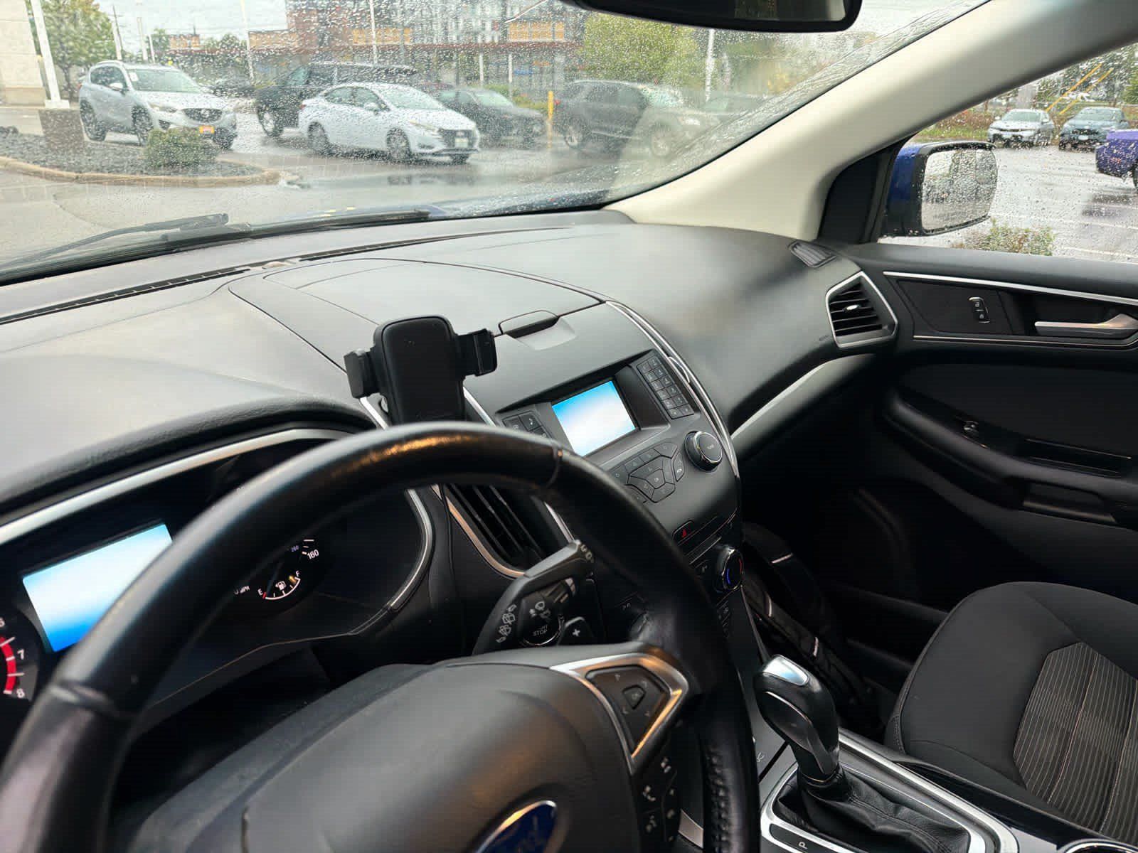 Used 2015 Ford Edge SEL AWD/4WD image 9