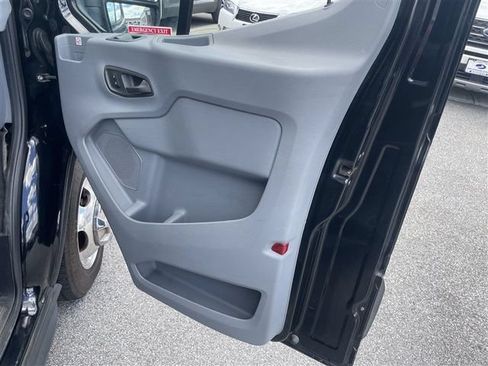 Used 2019 Ford Transit 350 XLT RWD image 19