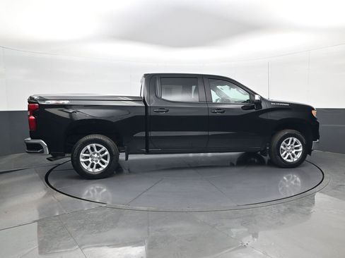 Used 2024 Chevrolet Silverado 1500 LT image 4