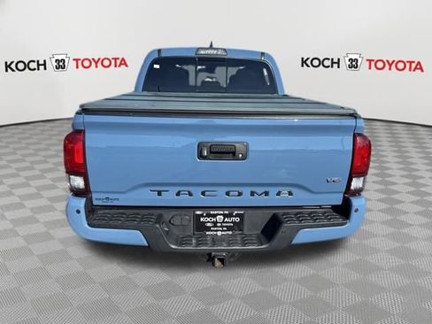 Used 2019 Toyota Tacoma TRD Sport image 41