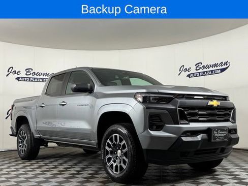 Used 2023 Chevrolet Colorado LT w/ LT Convenience Package III AWD/4WD image 4