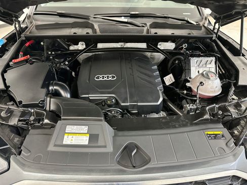 Used 2023 Audi Q5 2.0T Premium w/ Convenience Package AWD/4WD image 36