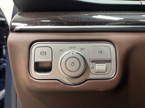 Used 2025 Mercedes-Benz GLE 450 4MATIC image 21