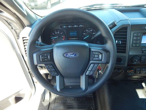 Used 2022 Ford F250 XL w/ Power Equipment Group RWD image 23