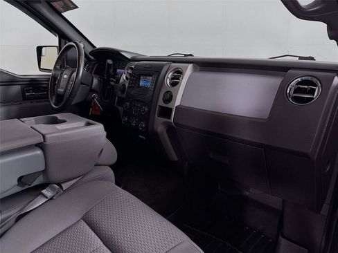 Used 2014 Ford F150 XLT w/ Equipment Group 302A Luxury AWD/4WD image 29