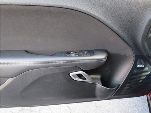 Used 2022 Dodge Challenger R/T Scat Pack image 13