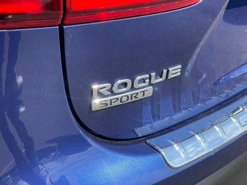 Certified 2020 Nissan Rogue Sport SV w/ All-Weather Package AWD/4WD image 32