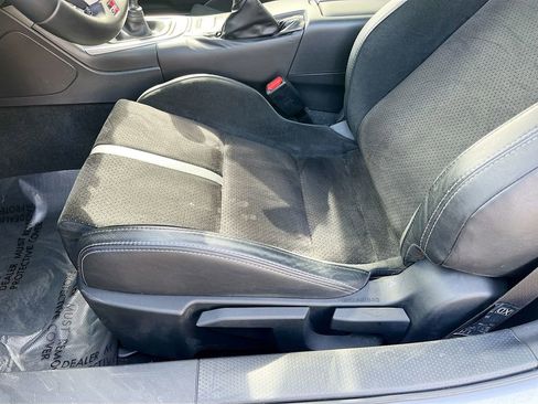 Used 2023 Toyota GR86 Premium RWD image 18