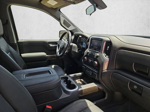 Used 2019 Chevrolet Silverado 1500 RST AWD/4WD image 11