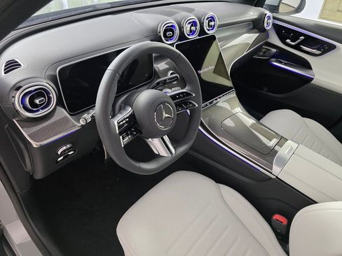 New 2026 Mercedes-Benz GLC 300 image 7