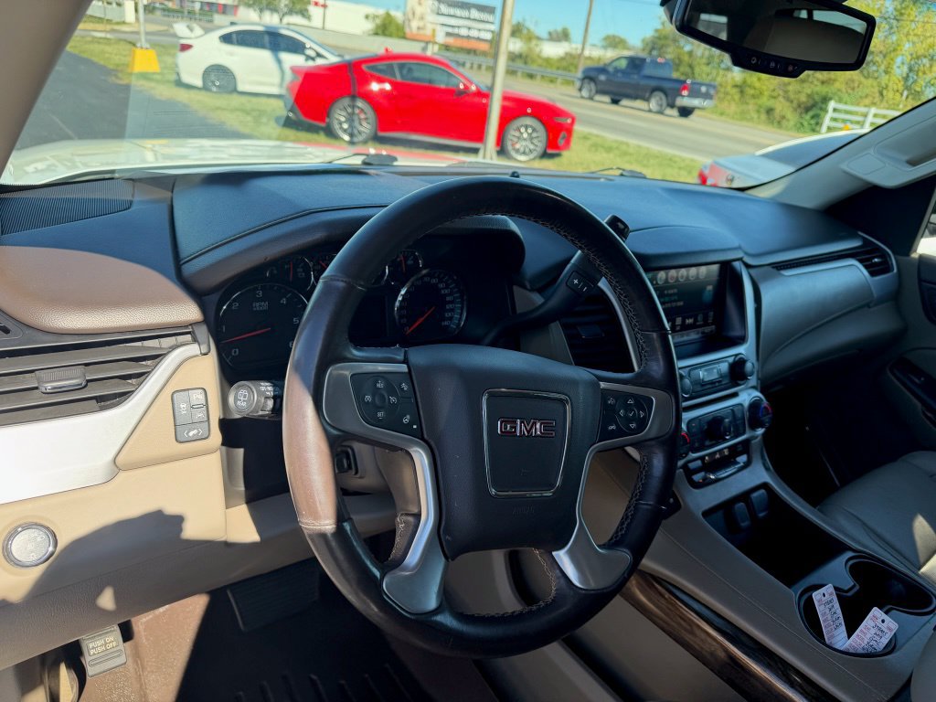 Used 2019 GMC Yukon XL SLT w/ Open Road Package RWD image 11