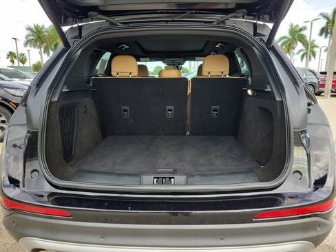 Used 2021 Lincoln Corsair Reserve image 12