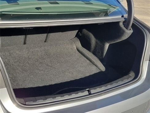 Used 2023 BMW 330i Sedan image 12