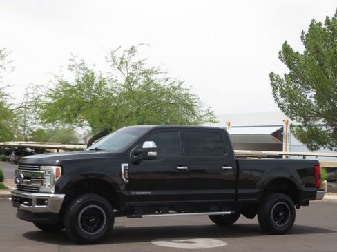 Used 2018 Ford F350 Lariat w/ Lariat Ultimate Package AWD/4WD image 1